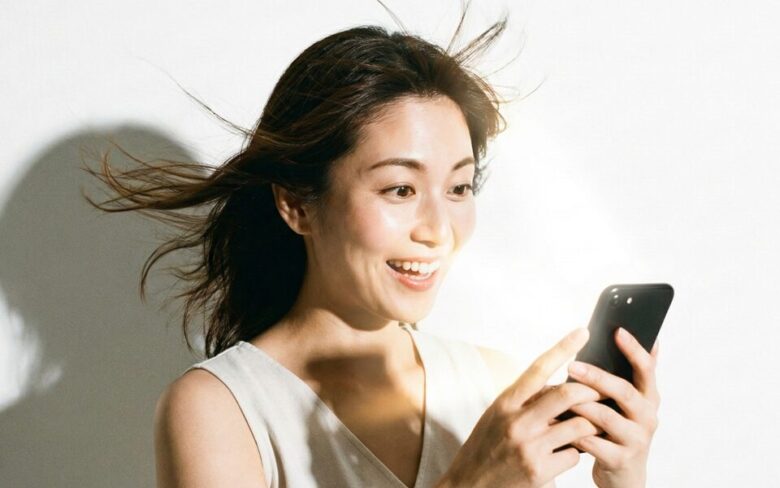 期待に満ち溢れる女性